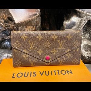 Louis Vuitton Josephine Wallet